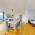 Mitten Im Leben Von Hannover
